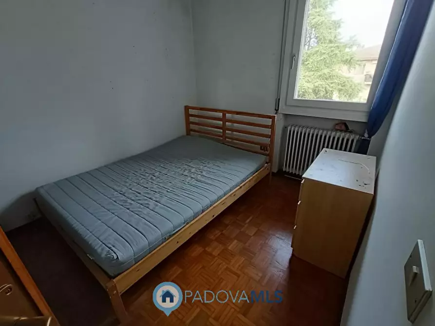 Immagine 2 di Appartamento in vendita  in Via Luigi Pastro, 13 a Padova