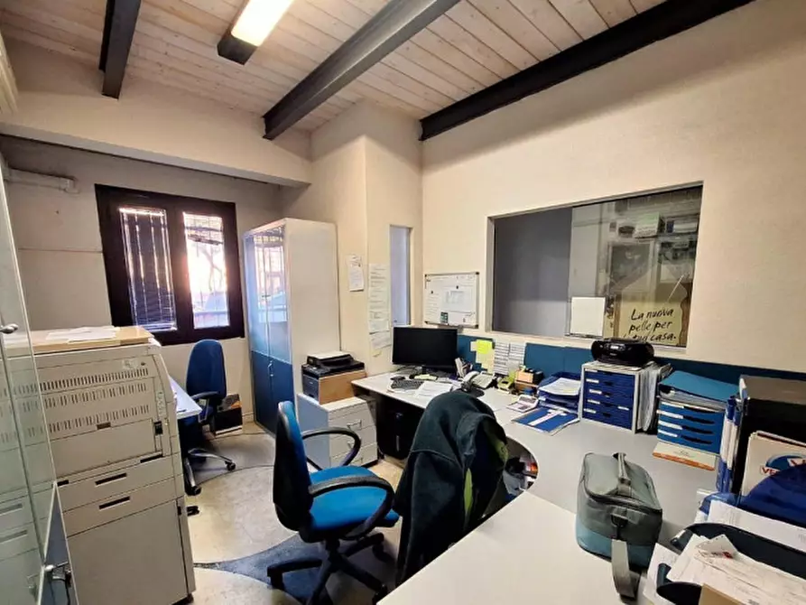 Immagine 3 di Capannone industriale in vendita  in Zona industriale Santa Maria del Piano, Urbania (PU) a Urbania