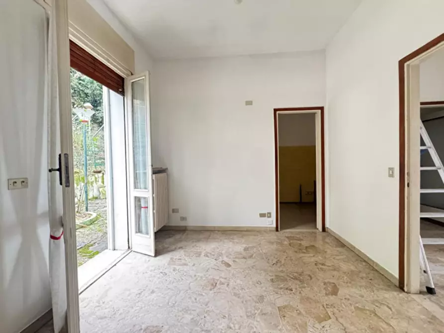 Immagine 11 di Appartamento in vendita  a Brescia