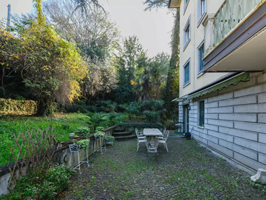 Immagine 43 di Appartamento in vendita  a Brescia