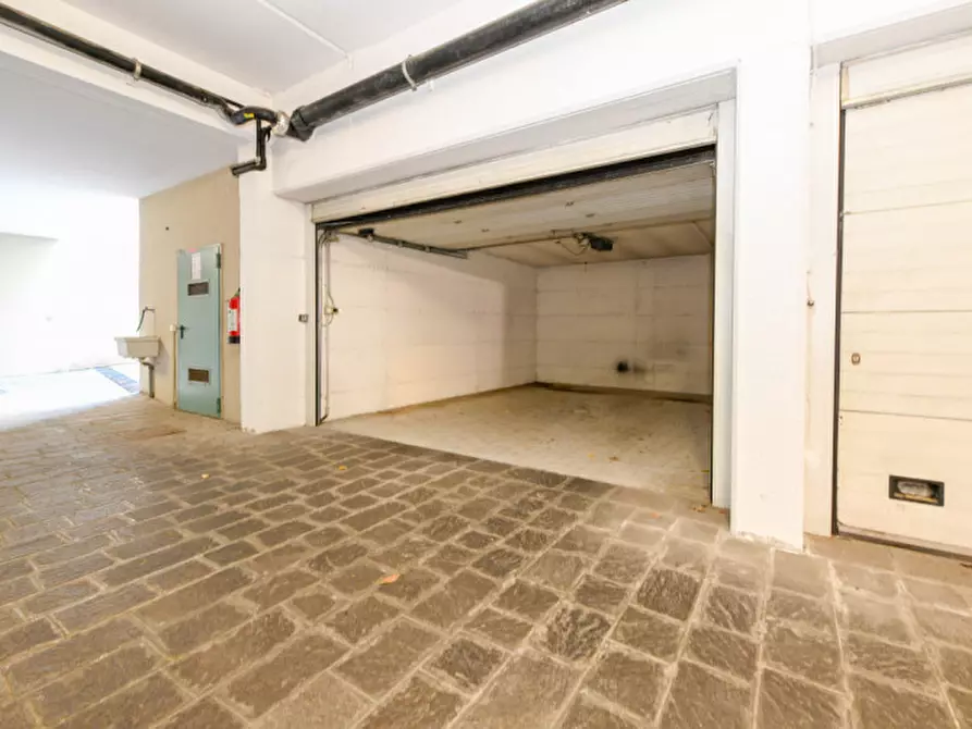 Immagine 45 di Appartamento in vendita  a Brescia