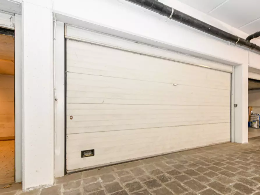 Immagine 46 di Appartamento in vendita  a Brescia