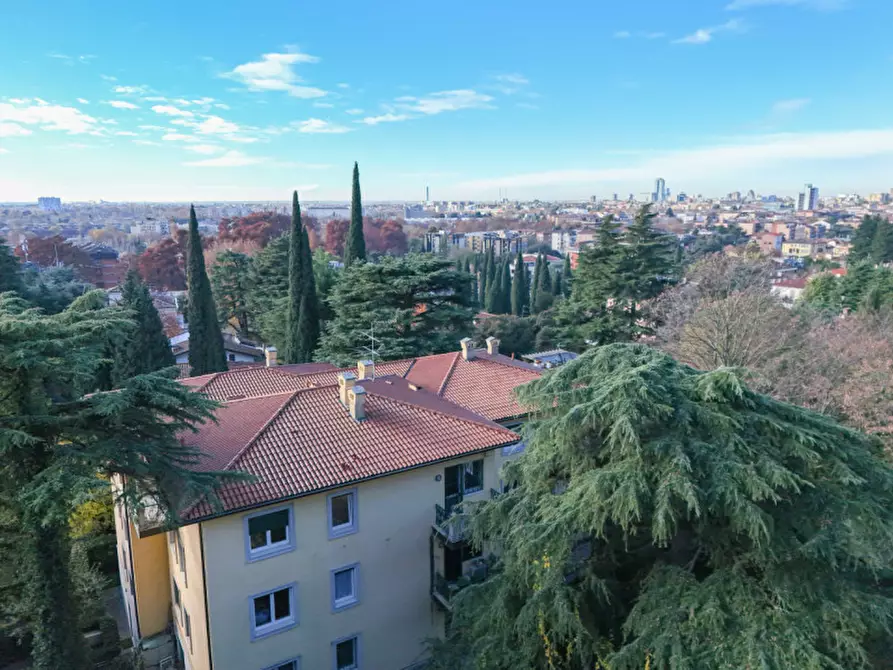 Immagine 47 di Appartamento in vendita  a Brescia