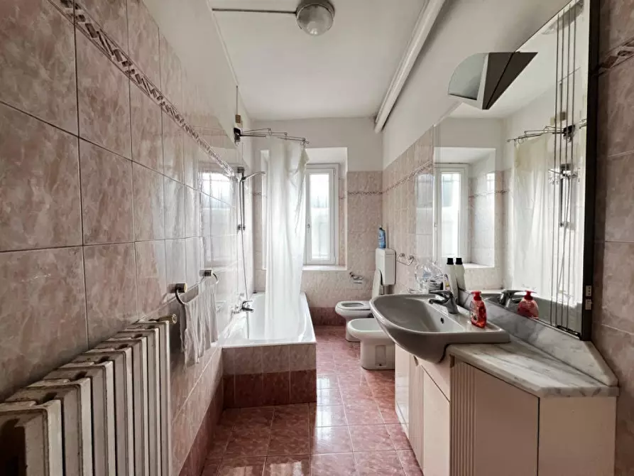 Immagine 11 di Attico in vendita  a Brescia