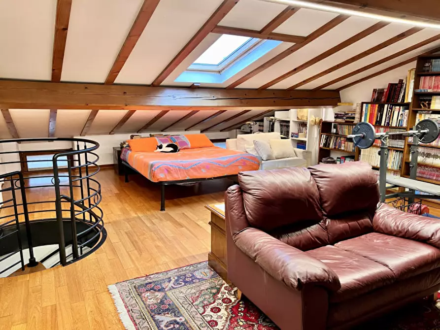 Immagine 21 di Villetta a schiera in vendita  in via Rodi a Verona