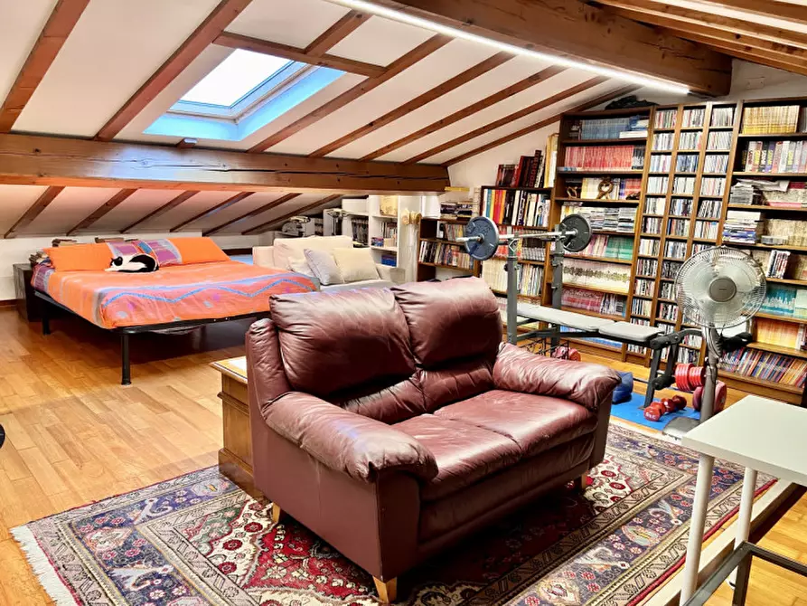 Immagine 22 di Villetta a schiera in vendita  in via Rodi a Verona