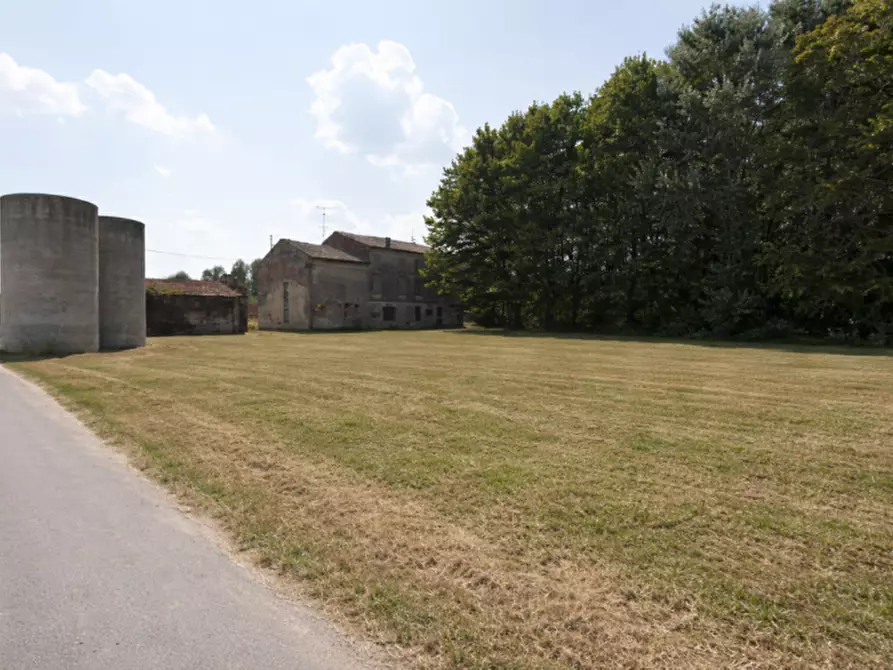 Immagine 3 di Rustico / casale in vendita  in SP6 a Castel Goffredo