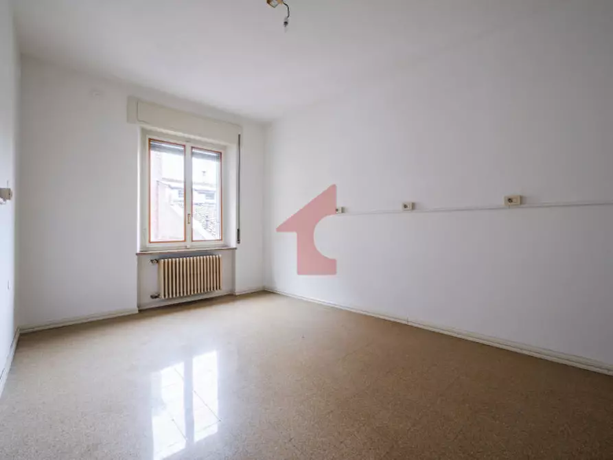 Immagine 5 di Appartamento in vendita  in Via Giuseppe Verdi a Parma