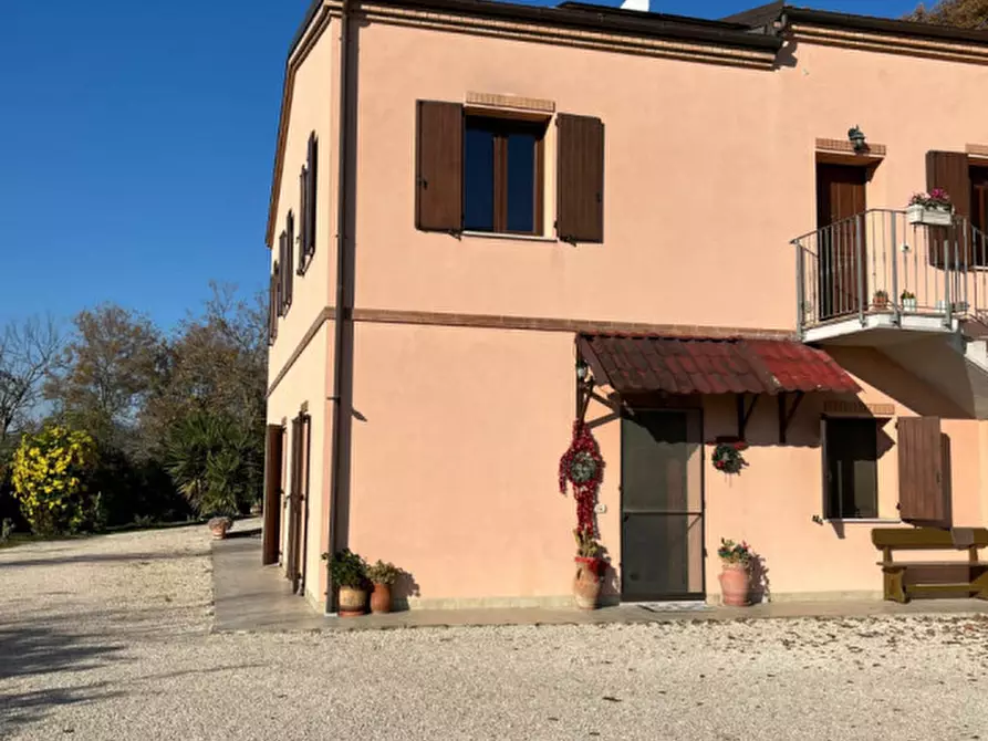 Immagine 10 di Casa trifamiliare in vendita  in via fornace a Ancona