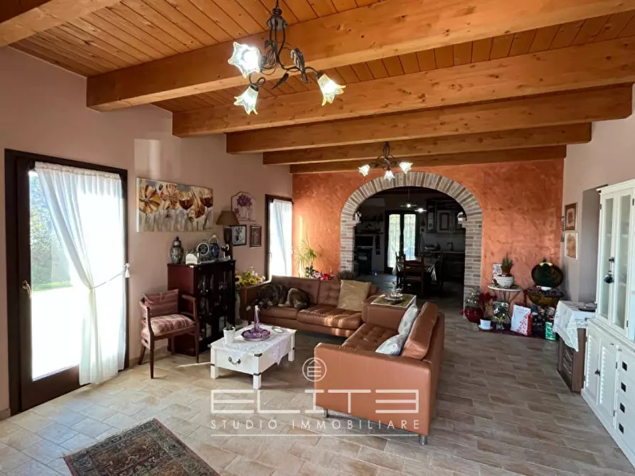 Immagine 13 di Casa trifamiliare in vendita  in via fornace a Ancona