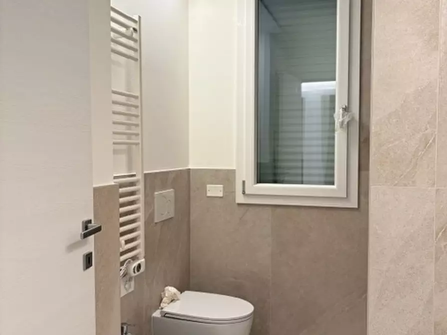 Immagine 9 di Appartamento in vendita  in via Aita a Padova