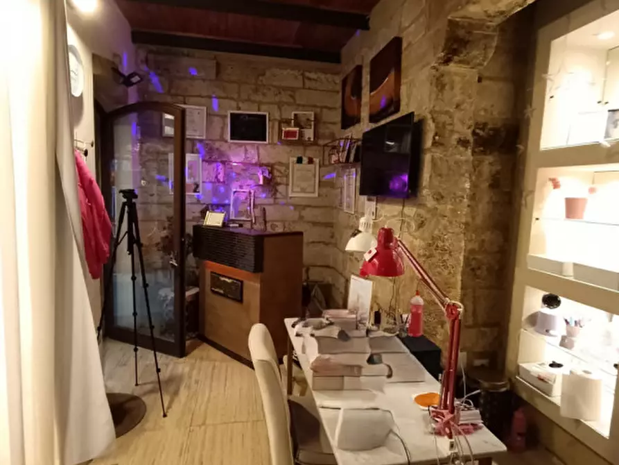 Immagine 4 di Negozio in affitto  in Via Terenzio Varrone, 146 a Rieti