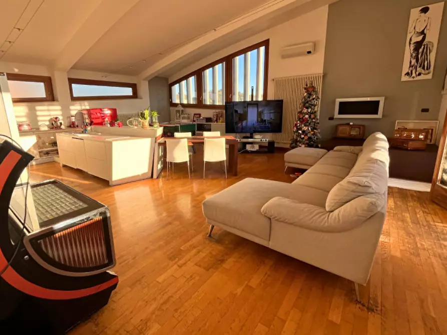 Immagine 4 di Attico in vendita  in Viale Verona a Vicenza