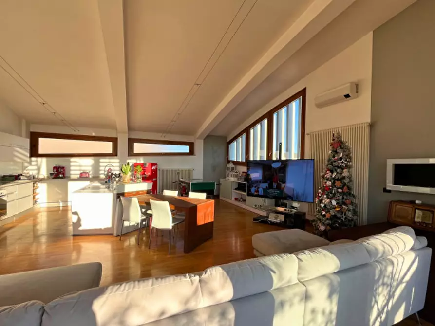 Immagine 6 di Attico in vendita  in Viale Verona a Vicenza