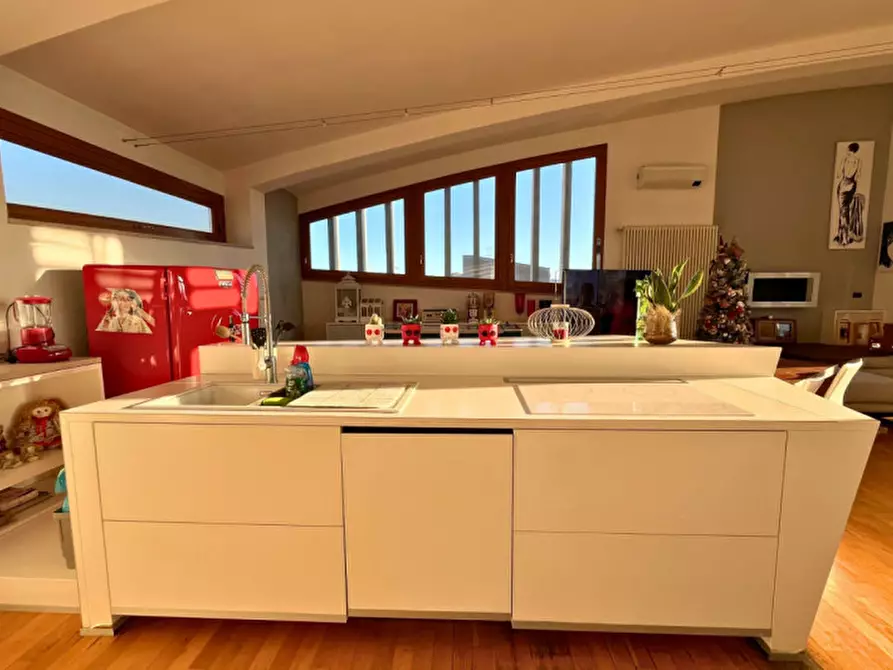 Immagine 7 di Attico in vendita  in Viale Verona a Vicenza