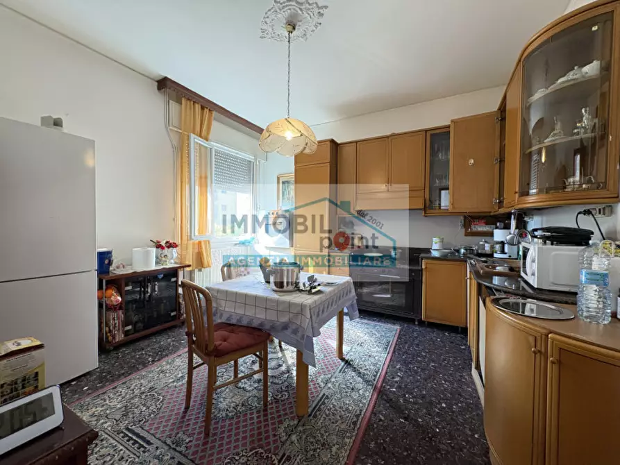 Immagine 2 di Casa indipendente in vendita  in Via Santa Maria d'Abano a Abano Terme