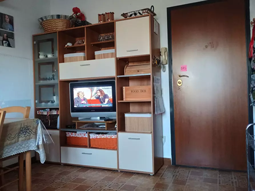 Immagine 5 di Appartamento in vendita  a Fano