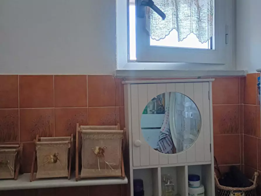 Immagine 9 di Appartamento in vendita  a Fano