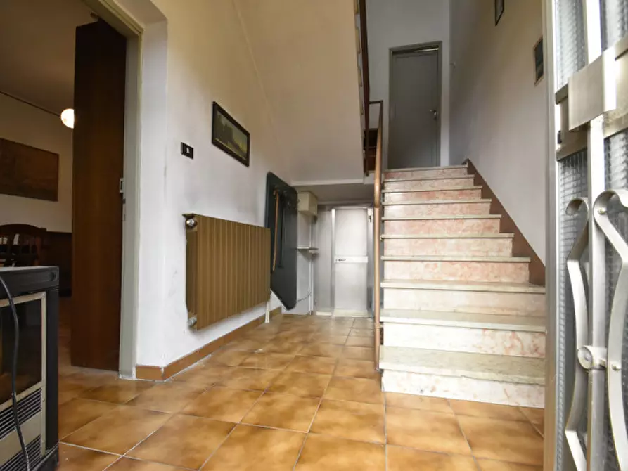 Immagine 5 di Villetta a schiera in vendita  in vicolo padri 9 a Bussolengo