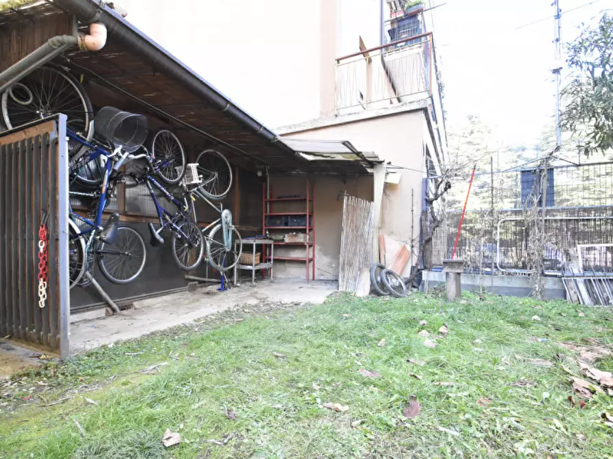 Immagine 45 di Villetta a schiera in vendita  in vicolo padri 9 a Bussolengo