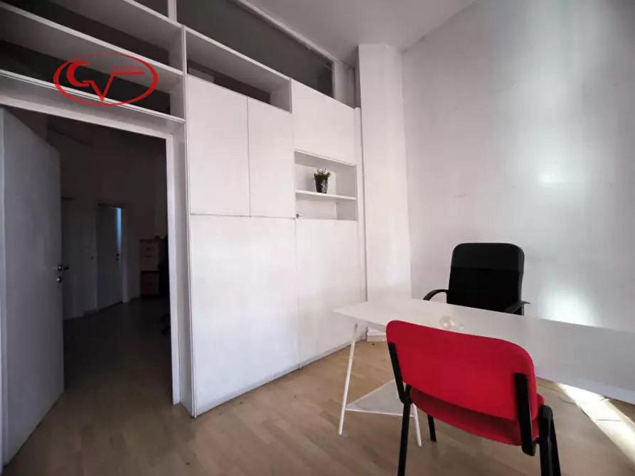 Immagine 4 di Ufficio in affitto  in Viale Armando Diaz 37 a San Giovanni Valdarno