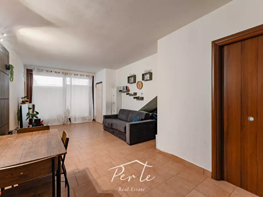 Immagine 6 di Villetta a schiera in vendita  in Via Grecia 42 a Curtatone