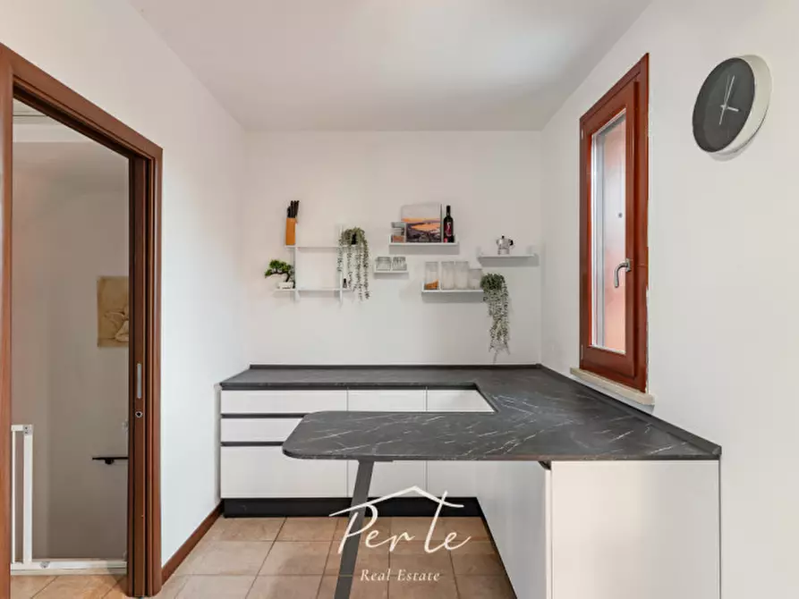 Immagine 10 di Villetta a schiera in vendita  in Via Grecia 42 a Curtatone