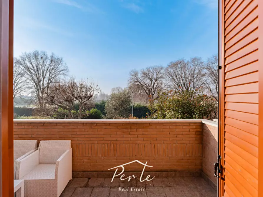 Immagine 11 di Villetta a schiera in vendita  in Via Grecia 42 a Curtatone