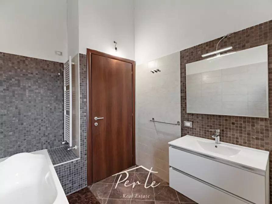 Immagine 24 di Villetta a schiera in vendita  in Via Grecia 42 a Curtatone