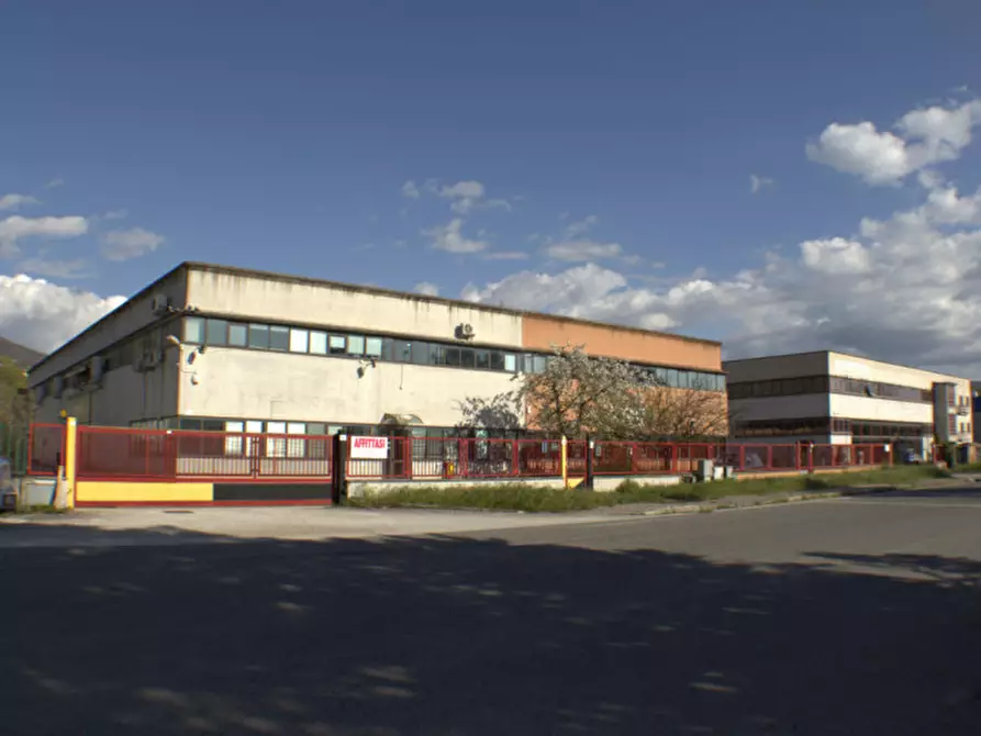 Immagine 1 di Capannone industriale in affitto  in Traversa Prima di Via Benito Graziani a Rieti