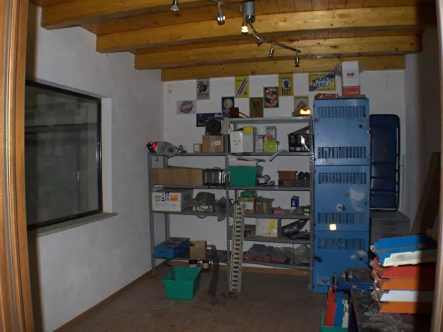 Immagine 5 di Capannone industriale in affitto  in Traversa Prima di Via Benito Graziani a Rieti