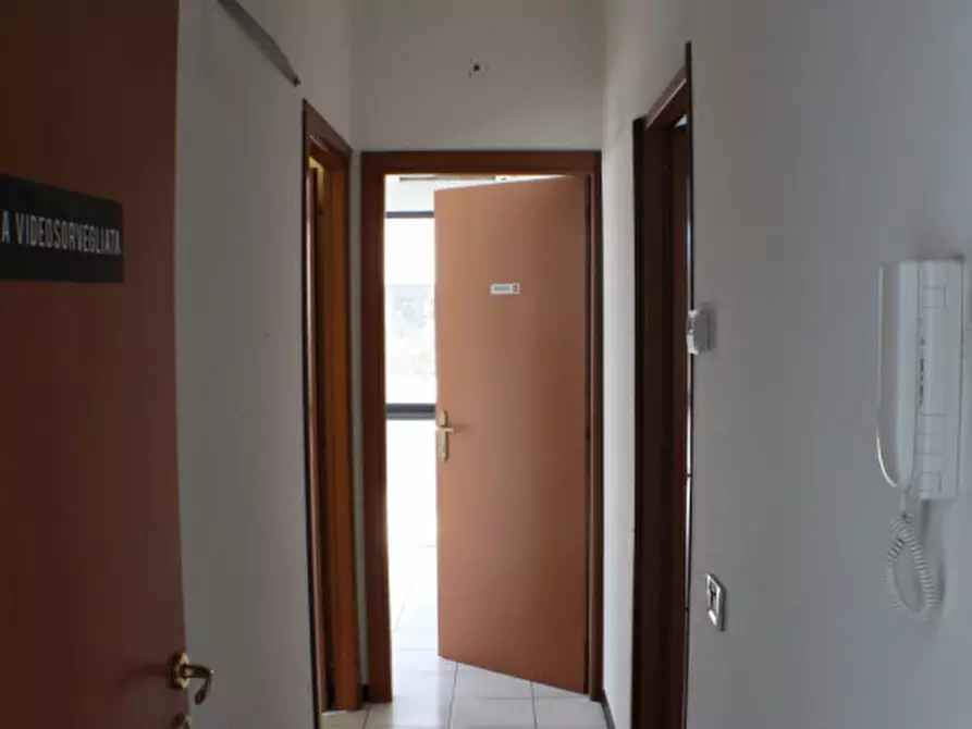 Immagine 15 di Capannone industriale in affitto  in Traversa Prima di Via Benito Graziani a Rieti