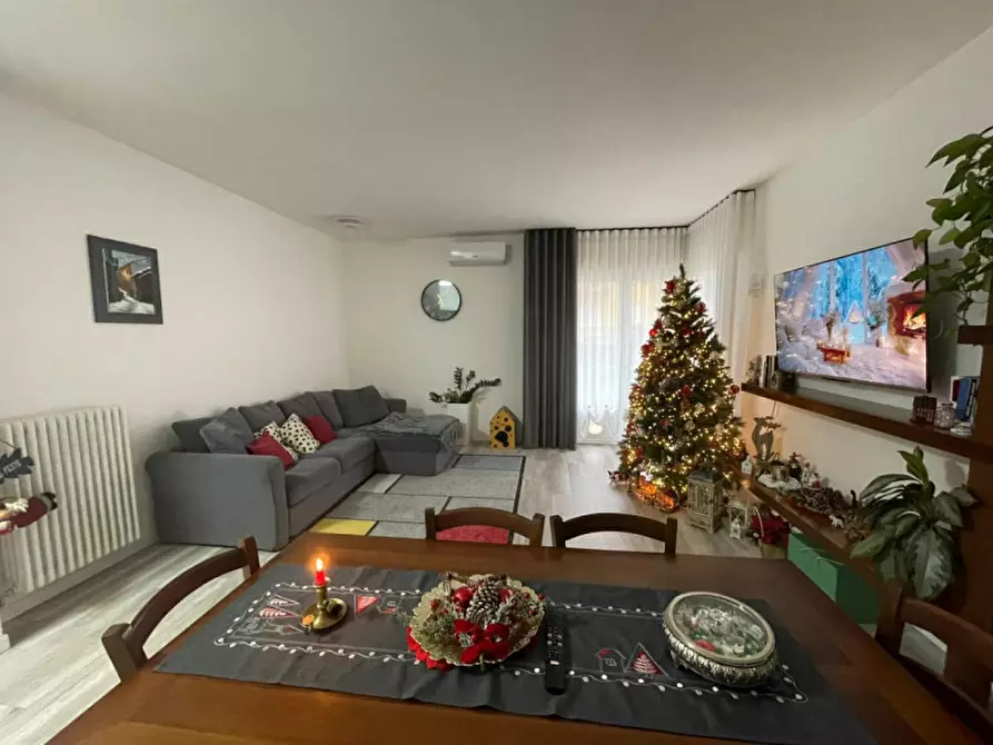 Immagine 2 di Appartamento in vendita  a Selvazzano Dentro