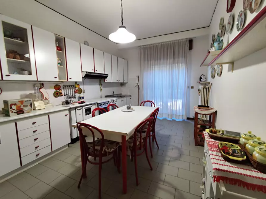 Immagine 4 di Appartamento in vendita  a Vicenza