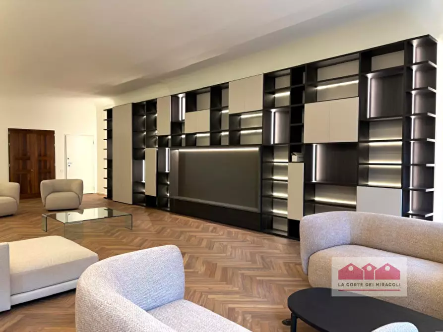 Immagine 1 di Appartamento in vendita  in Contra' Giuseppe Garibaldi a Vicenza