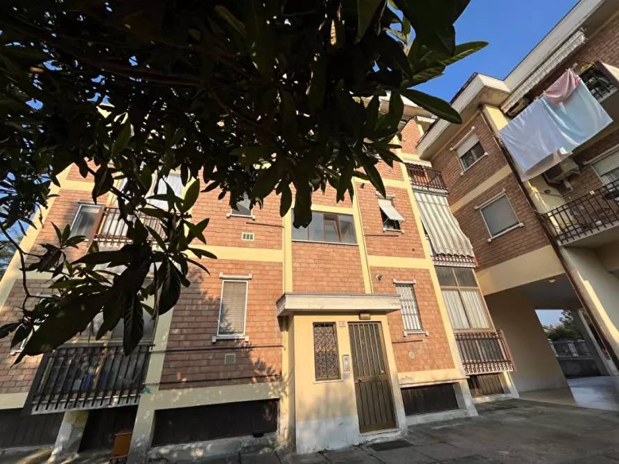 Immagine 4 di Appartamento in vendita  in Via delle bettole 1 a Brescia