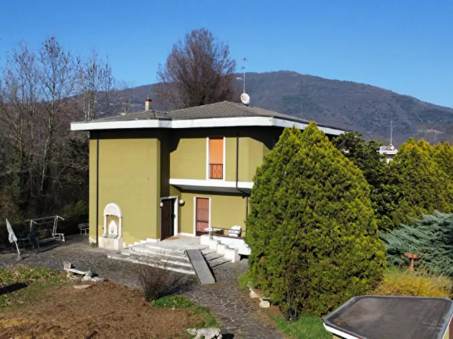 Immagine 4 di Casa indipendente in vendita  in Via Mario Marcazzan a Brescia