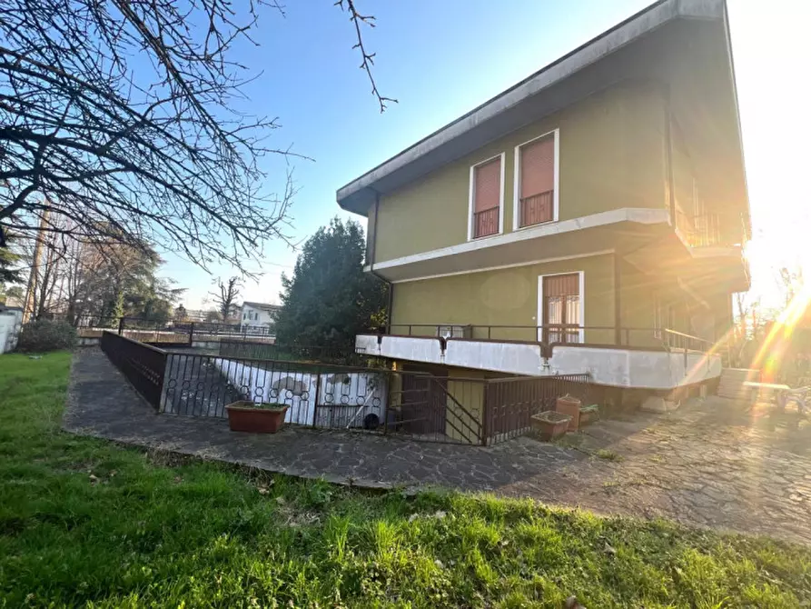 Immagine 6 di Casa indipendente in vendita  in Via Mario Marcazzan a Brescia