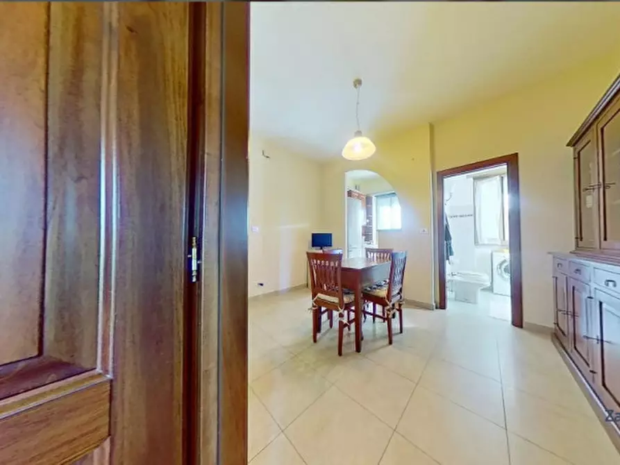 Immagine 5 di Appartamento in affitto  in Via degli Adimari a Roma