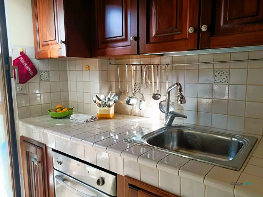 Immagine 14 di Appartamento in affitto  in Via degli Adimari a Roma