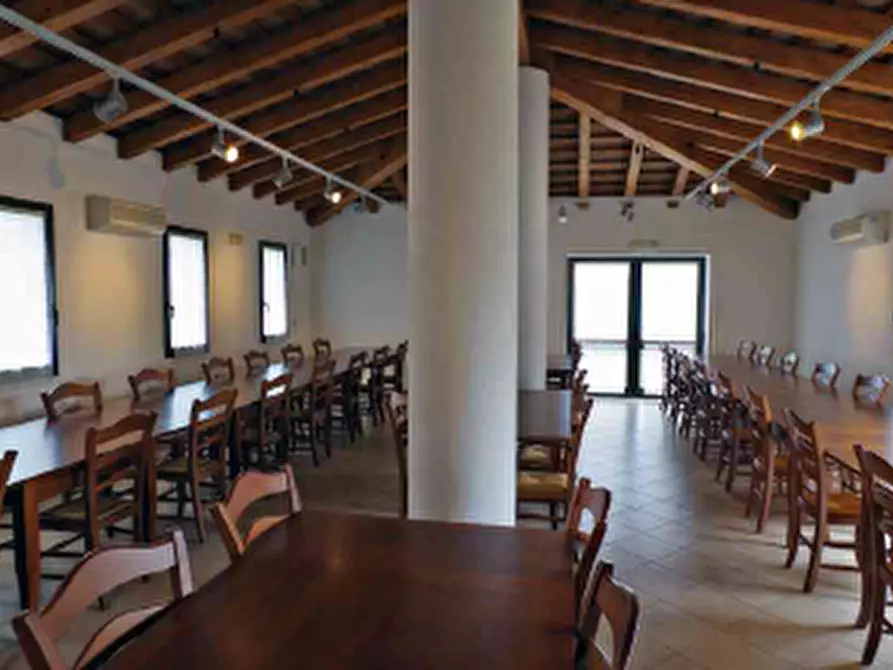 Immagine 6 di Attività commerciale in vendita  in Via Malintrada, 13 a Gorgo Al Monticano