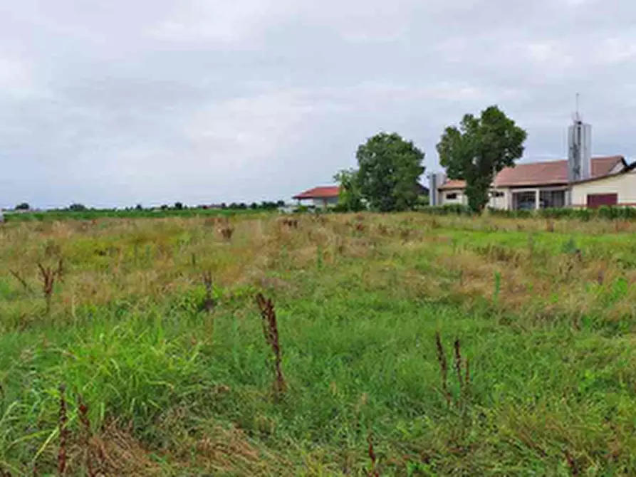 Immagine 12 di Attività commerciale in vendita  in Via Malintrada, 13 a Gorgo Al Monticano