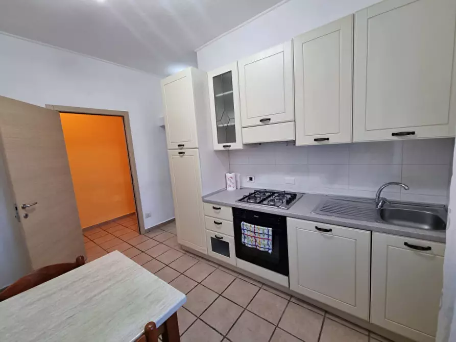 Immagine 5 di Appartamento in vendita  in Via Roma, 1 a Castellazzo Novarese