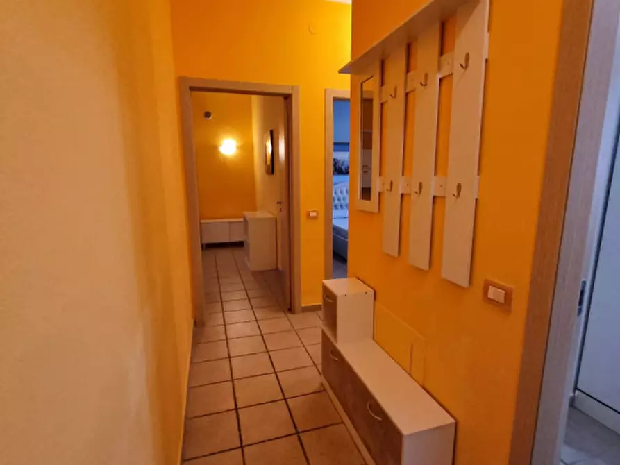 Immagine 10 di Appartamento in vendita  in Via Roma, 1 a Castellazzo Novarese