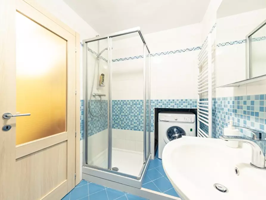 Immagine 18 di Appartamento in affitto  in VIALE KENNEDY 11/A ESP 1 a Viareggio