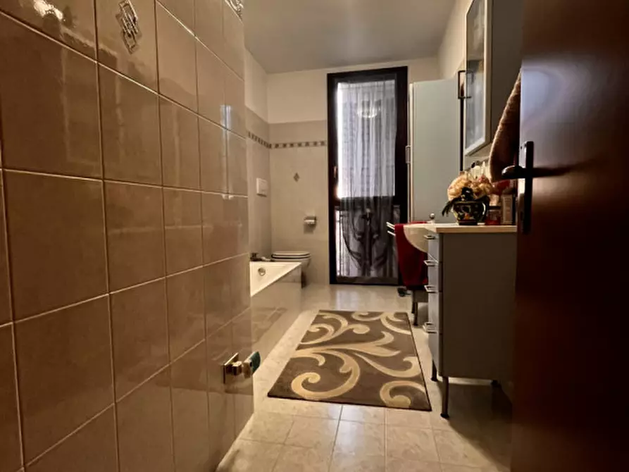 Immagine 10 di Appartamento in vendita  in Via dei Sanmicheli 11 a Brescia