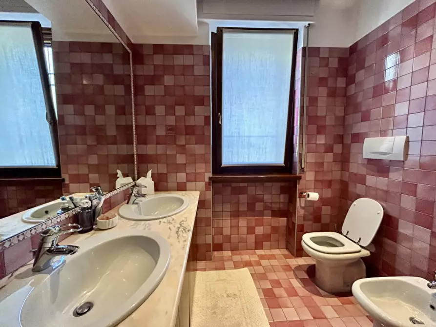 Immagine 13 di Appartamento in vendita  in via sergio failoni7 a Verona