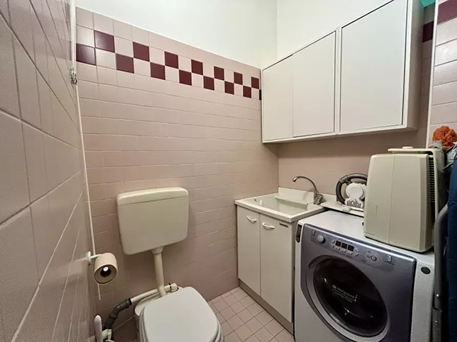 Immagine 18 di Appartamento in vendita  in via sergio failoni7 a Verona