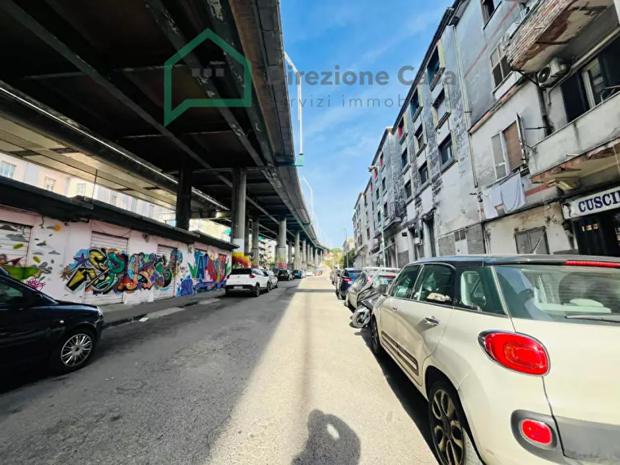 Immagine 1 di Appartamento in vendita  in CORSO MALTA a Napoli