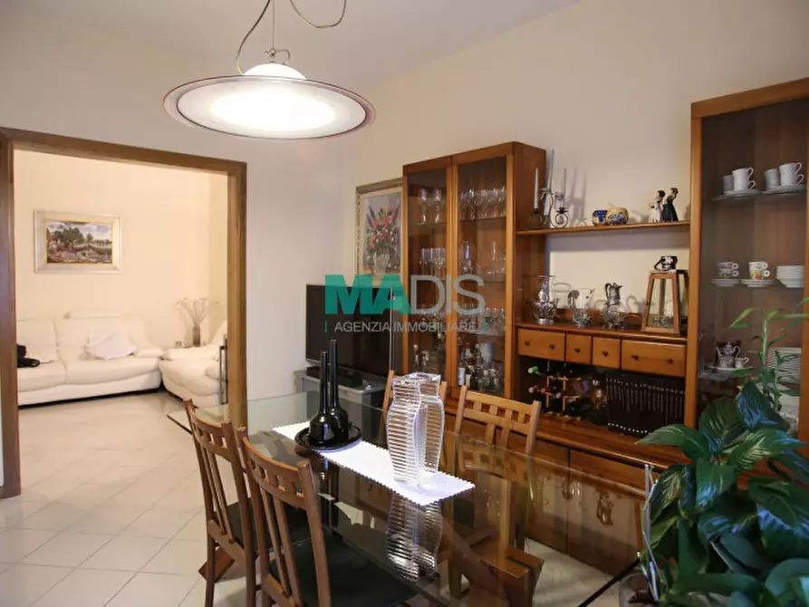 Immagine 5 di Appartamento in vendita  in via garilgiano a Prato